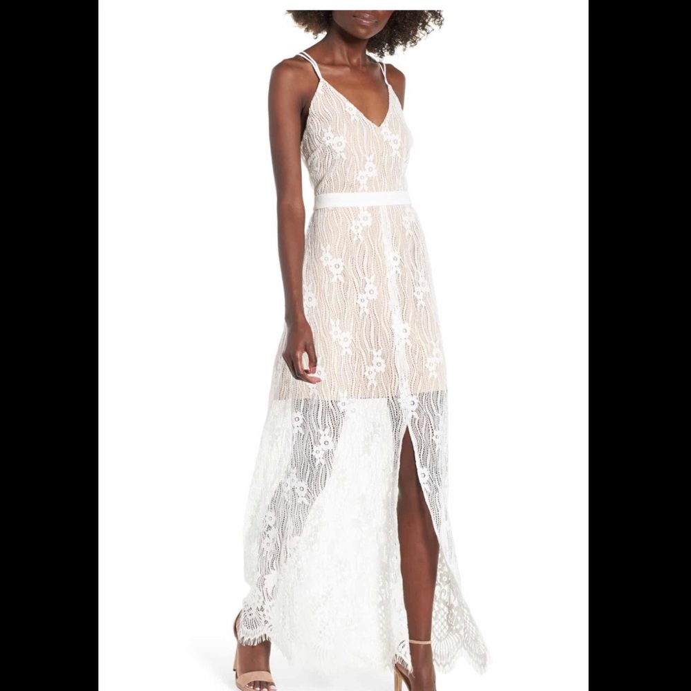 NWT Wayf Lace Maxi Dress